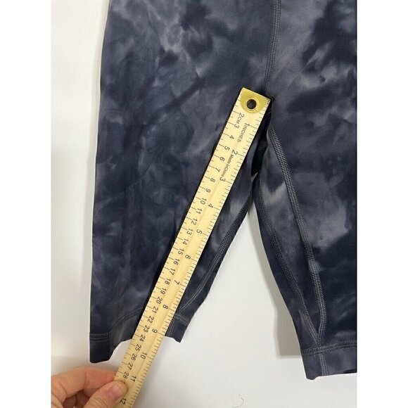 Lululemon Womens Align SHR Short 10" DDPG Sz 0 - Picture 7 of 11